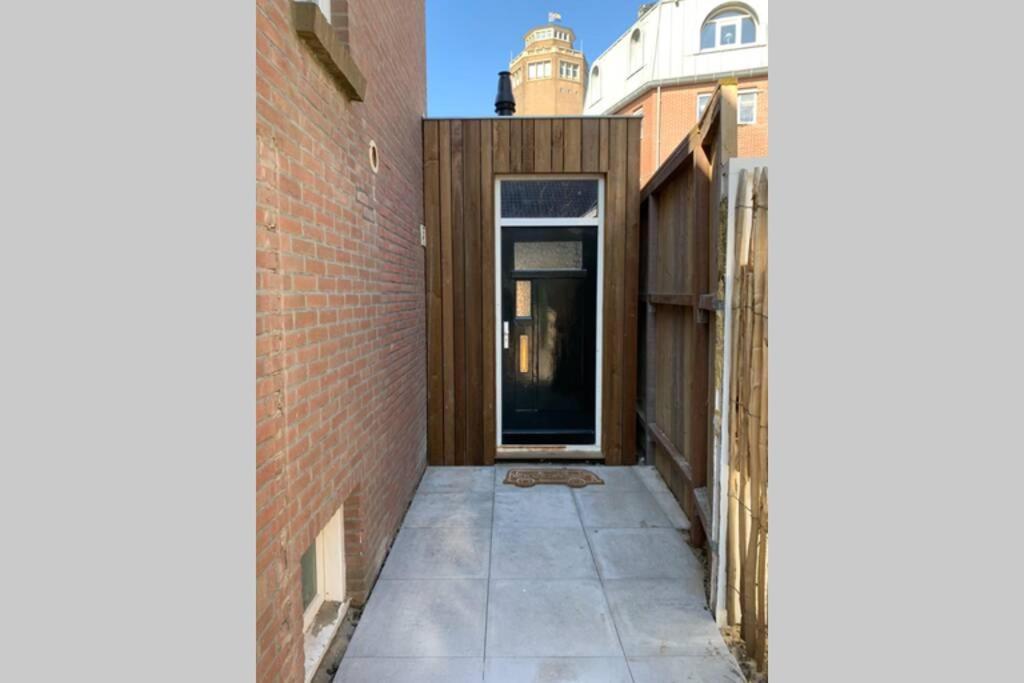 Charming Private Guesthouse Air By The Beach Zandvoort Exterior photo